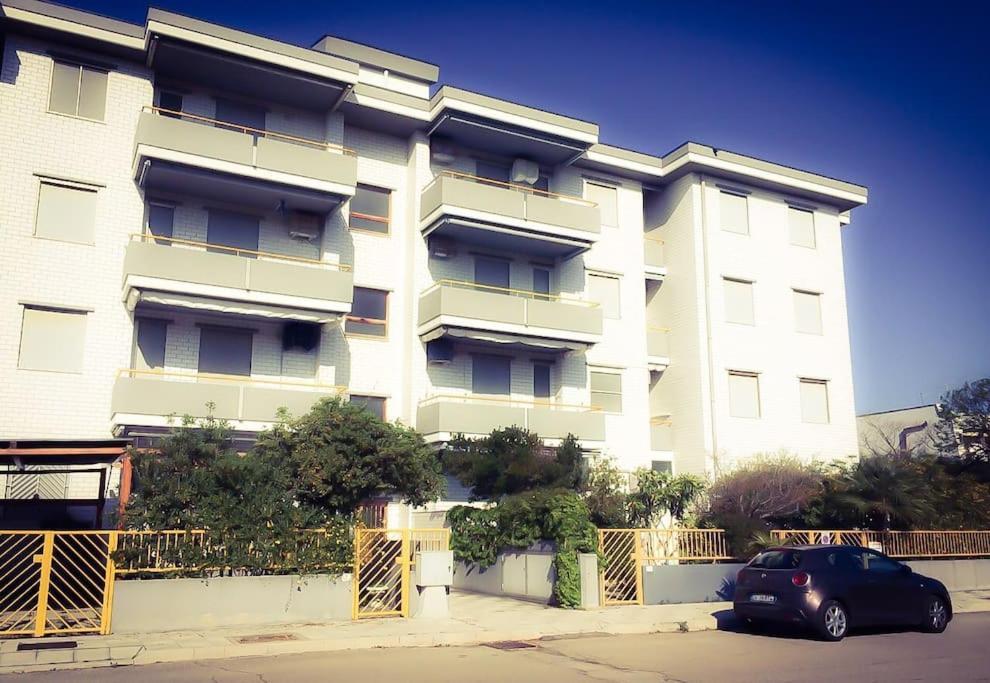 Residenza Tigli Campomarino Lido Apartman Kültér fotó