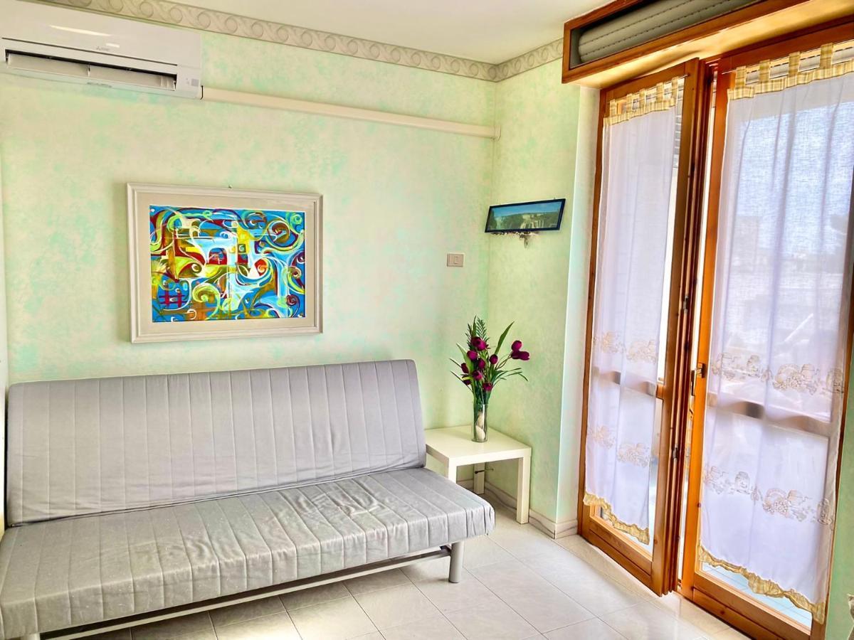 Residenza Tigli Campomarino Lido Apartman Kültér fotó